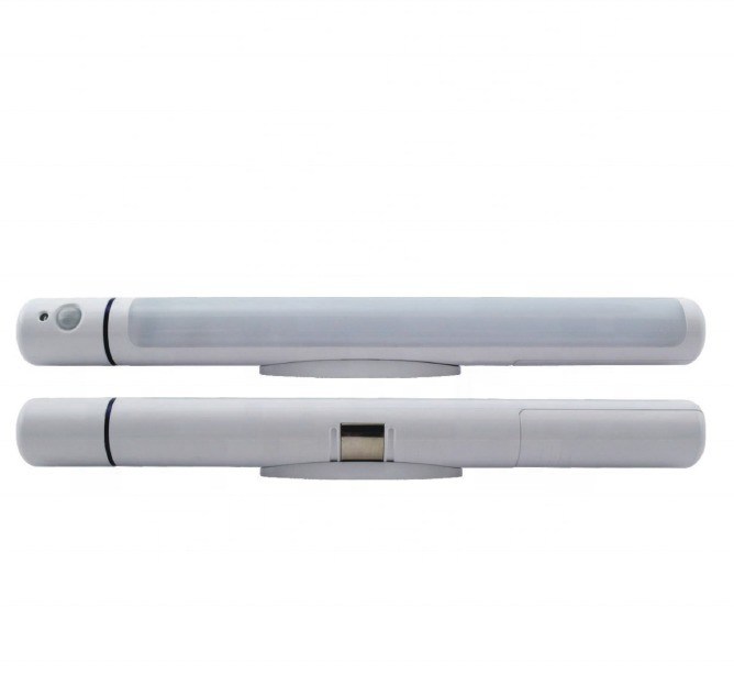 Battery Powered Adjustable Head LED Sensor Night Light Modern